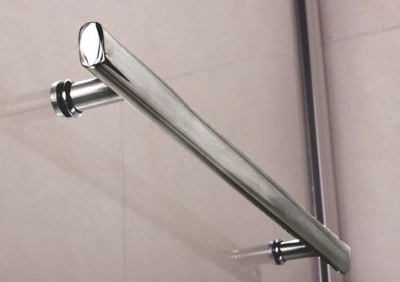 Шторка на ванну GoodDoor SCREEN R-HT-80-C-CH 80x140 фотография